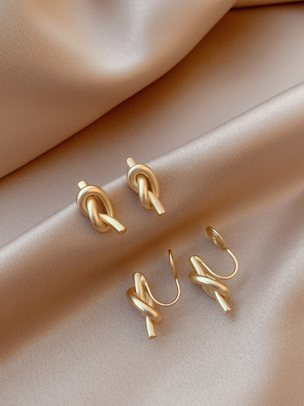 Eco-friendly Knotted simple ins versatile retro earrings
