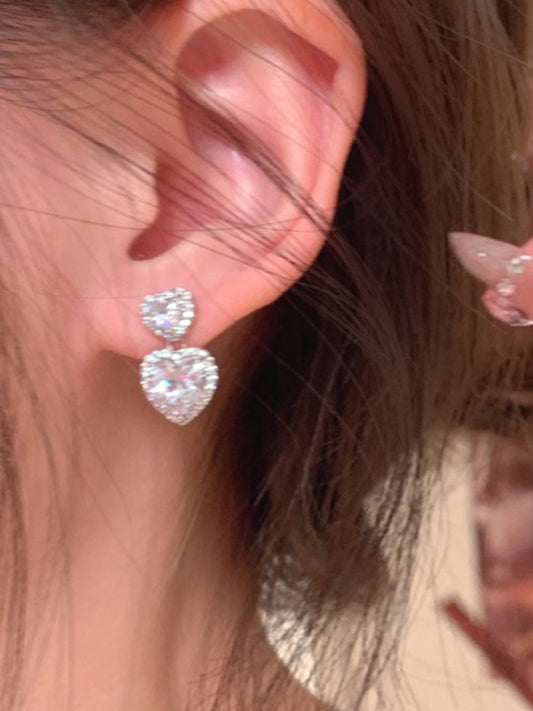 Eco-friendly Versatile and sweet S925 silver needle super flash exquisite love zircon earrings